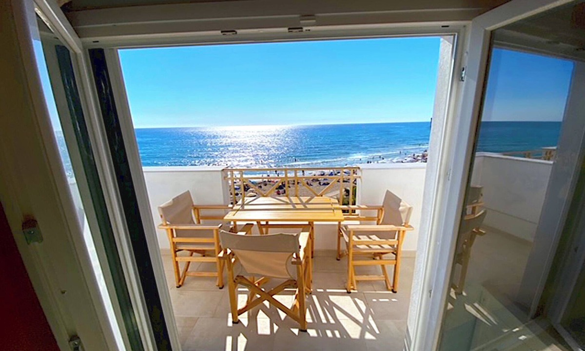 Agios Gordios Apartment | Beachfront Loft Apartment - Agios Gordios Corfu
