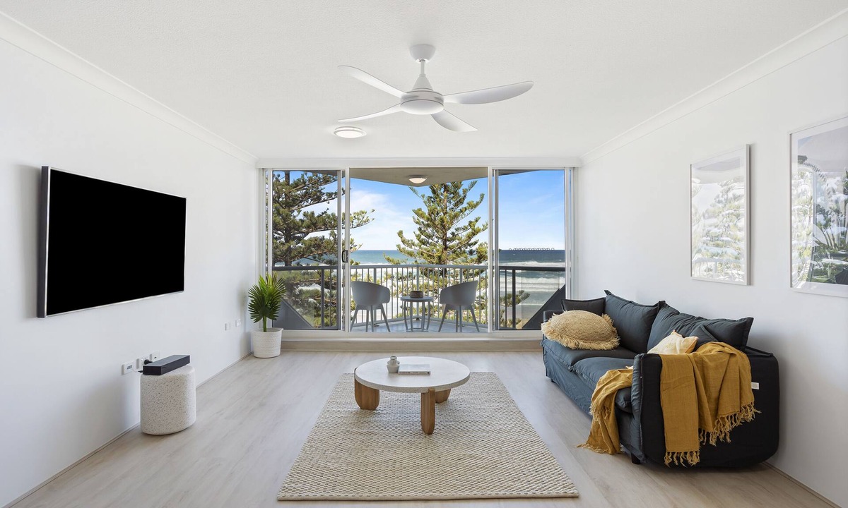 Miami Apartment | Beachfront Miami - Luna Apartment