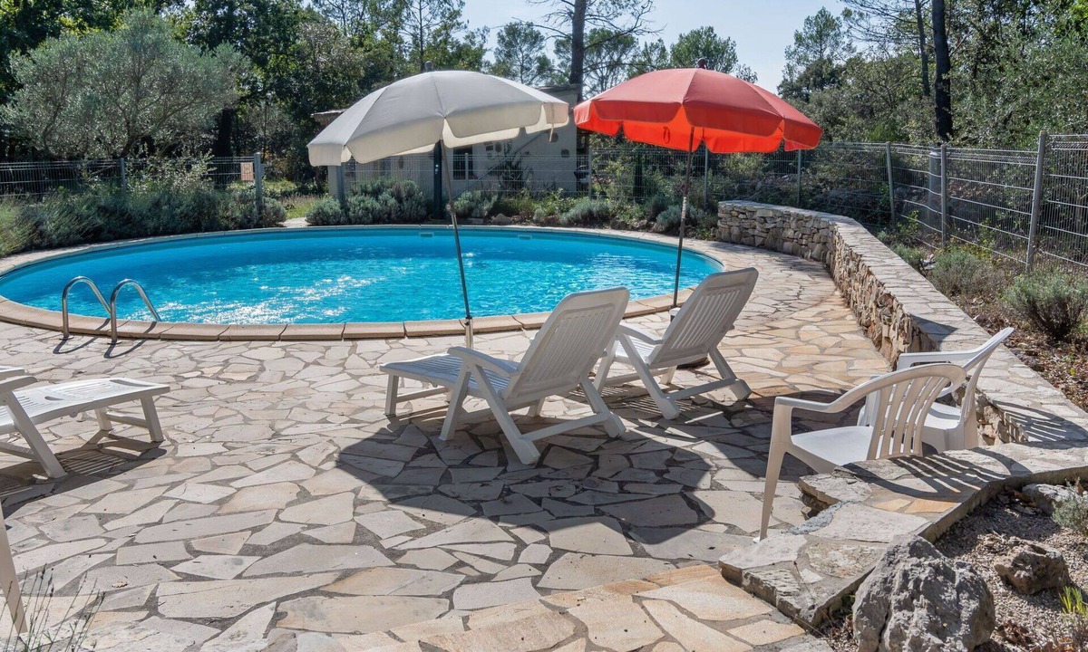 Flassans-sur-Issole House | Beautiful private villa for 8 people with private pool, WIFI, TV, terrace and pets allowed