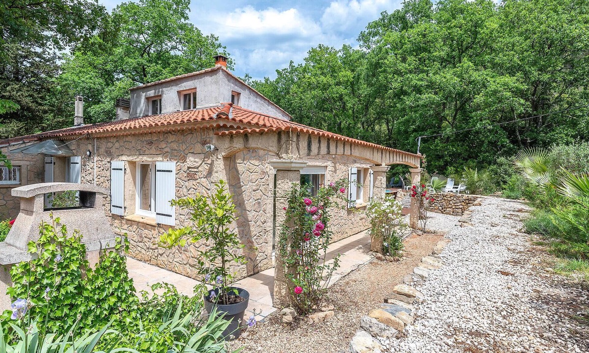 Le Val House | Beautiful home in Le Val