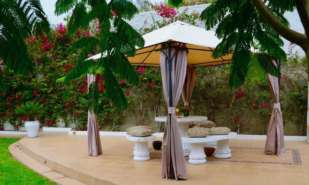 Candelaria Villa | Beautiful Spanish Villa