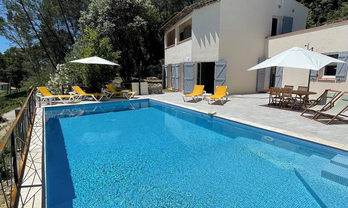 Lorgues Villa | Beautiful villa, 5 bedrooms, pool, valley view, vear near Lorgues city center