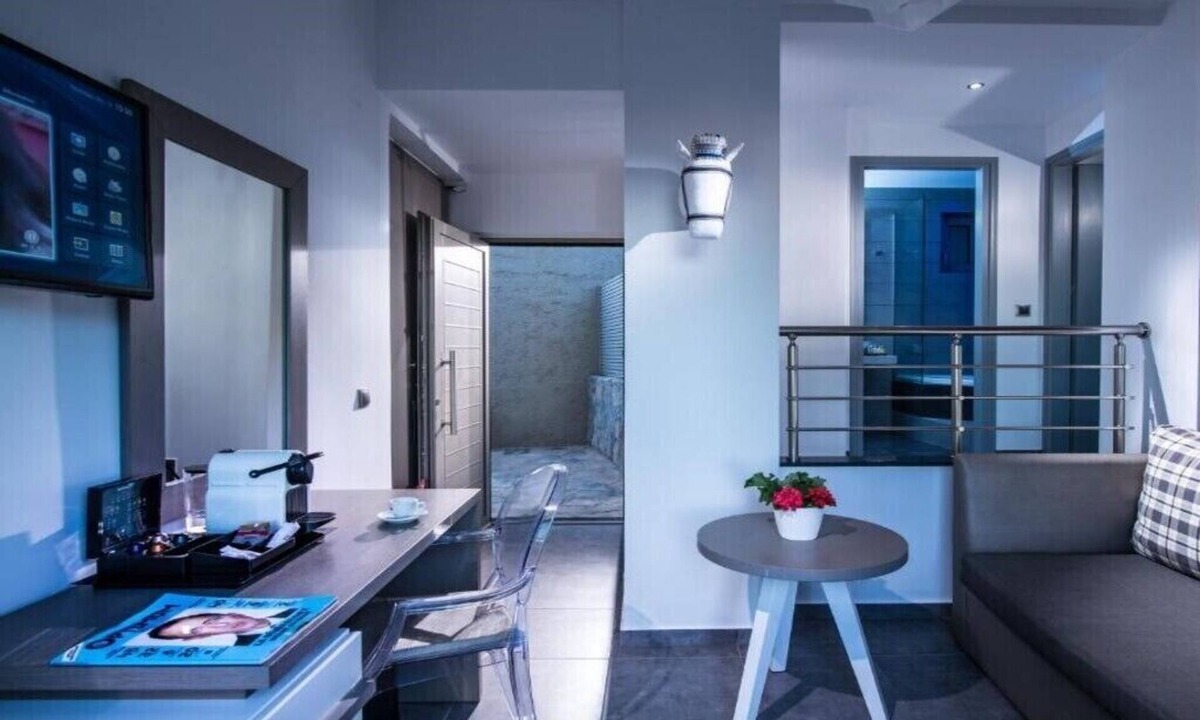 Agia Pelagia Hotel | BH133 - C - Suite Heraklion