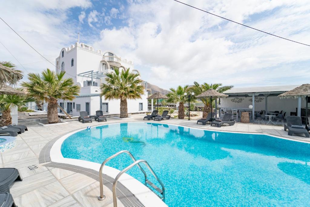 Perivolos Hotel | Black Coast Santorini