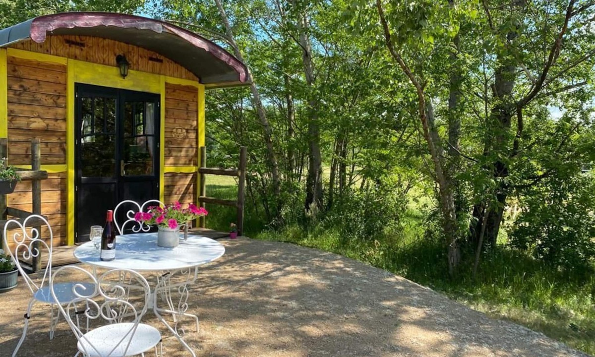 Chassenard House | Bohemian caravan