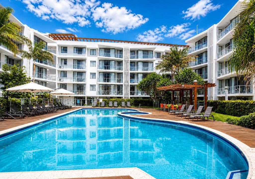 Burleigh Heads Apartment | Burleigh Heads Beachside Swell Apartments 2 Bdms