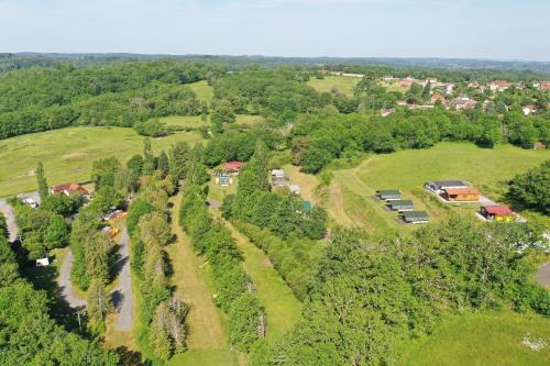Saint-Medard-la-Rochette Other | CAMPING LA PERLE
