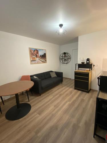 Chateauvert Apartment | Canyon et Bali Studio centre Valence