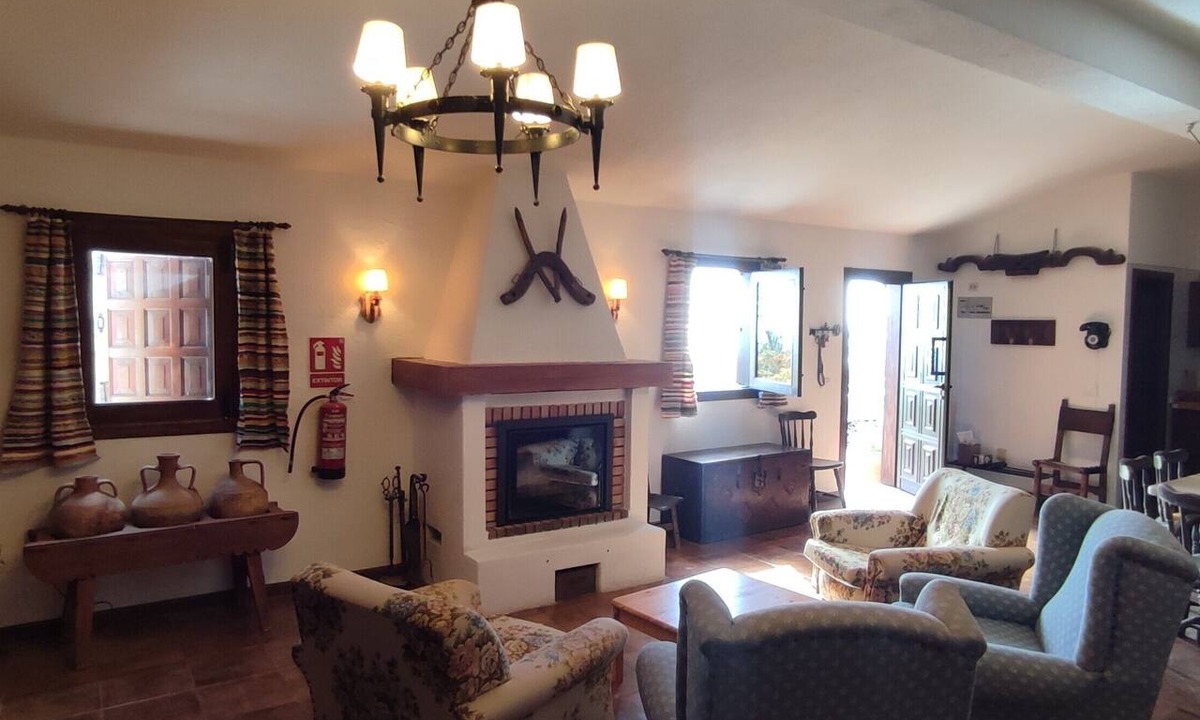 La Escalona House | Casa Bike and Hike Camino Teide: Sea Views, Shared Terrace & Wi-Fi