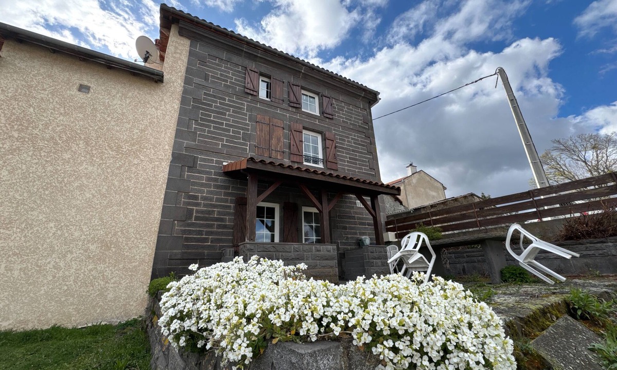 Volvic House | CasaDaniela - Volvic - Parc des Volcans