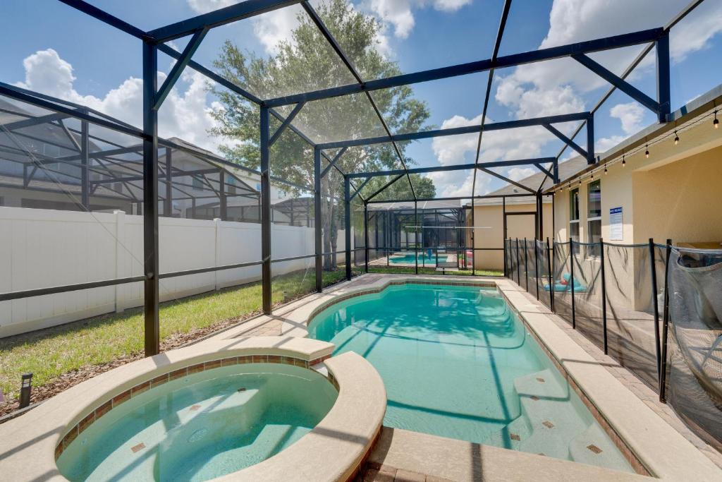 West Haven House | Central Family Home w/Lanai < 10 Mi to Disney!