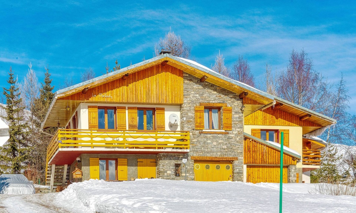 La Toussuire Ski Chalet | Chalet Melody - Four Bedroom Chalet, Sleeps 10