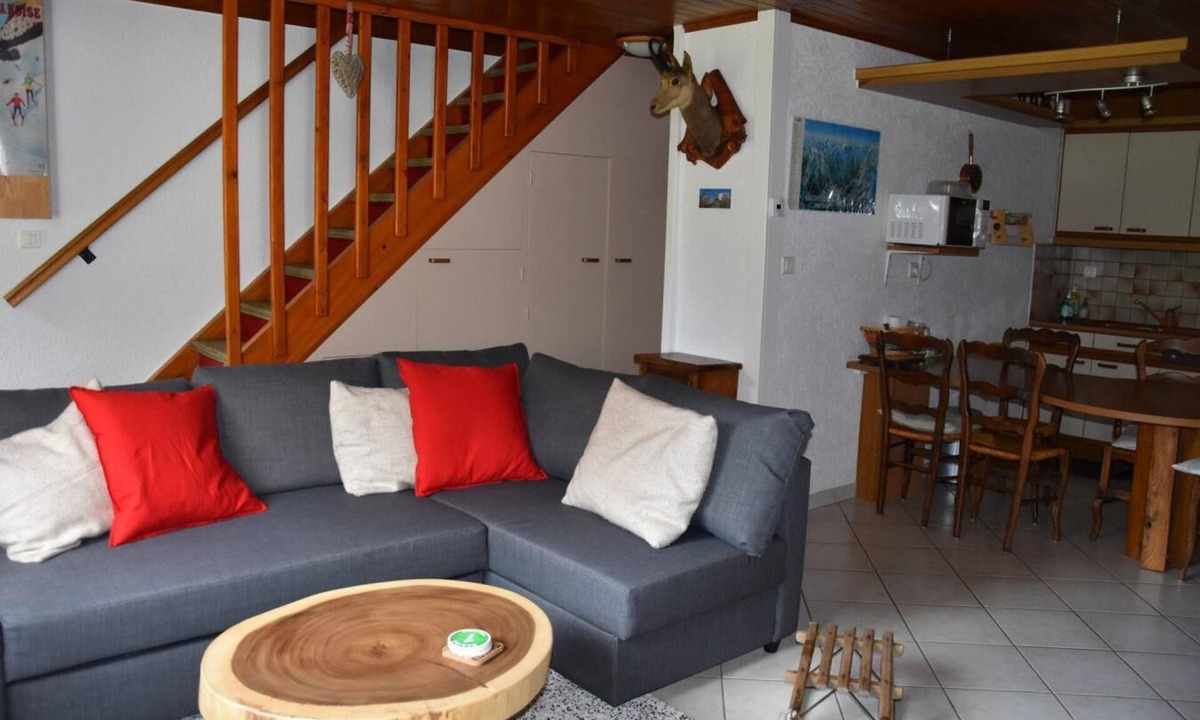 Pralognan-la-Vanoise Ski Chalet | Chalet, 200m from resort center, tv, 70m², Pralognan-la-Vanoise