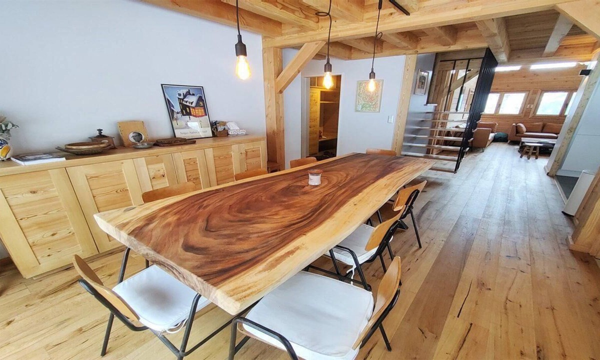 Puy-Saint-Vincent Ski Chalet | Chalet, 2nd floor, terrace, tv, ski locker, 200m², Puy-Saint-Vincent