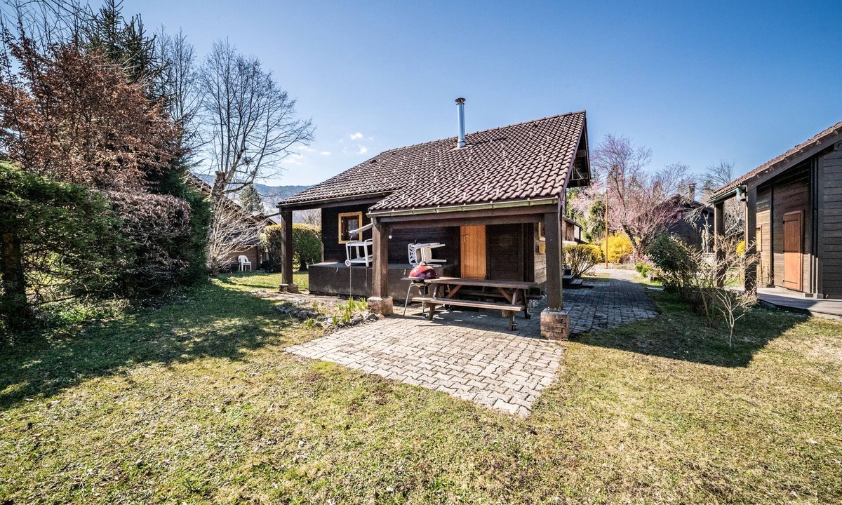Verchaix Ski Chalet | Chalet “6p Comfort – Le Grand Tétras”: Mountain View, Private Terrace & Wi-Fi