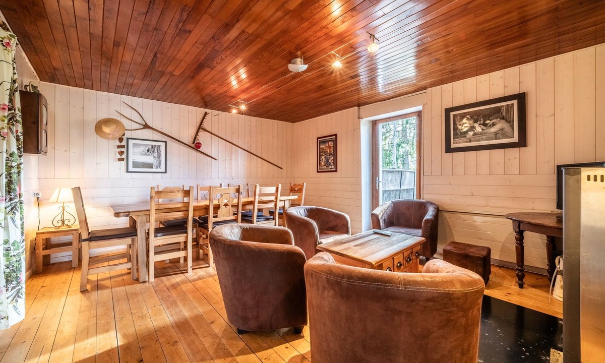 Bogeve Ski Chalet | Chalet 'Authentique En Vallée Verte' with Mountain View, Shared Terrace & Wi-Fi