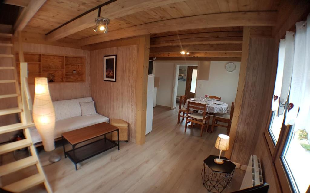 Sallanches Ski Chalet | Chalet avec terrasse et vue sur le Mt-Blanc