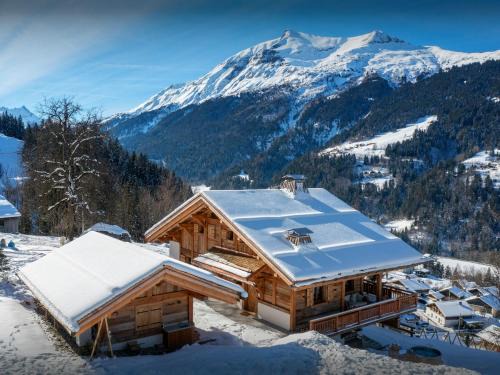 Saint-Gervais-les-Bains Ski Chalet | Chalet Beau Caillou - OVO Network