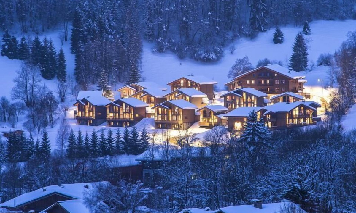 Praz-sur-Arly Ski Chalet | Chalet, fitness, sauna, hammam, terrace, balcony, fireplace or stove, parking, tv, ski locker