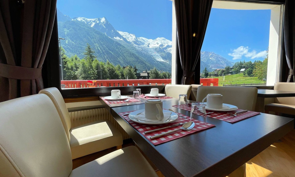 Chamonix City Centre Hotel | Chalet Hôtel La Sapinière