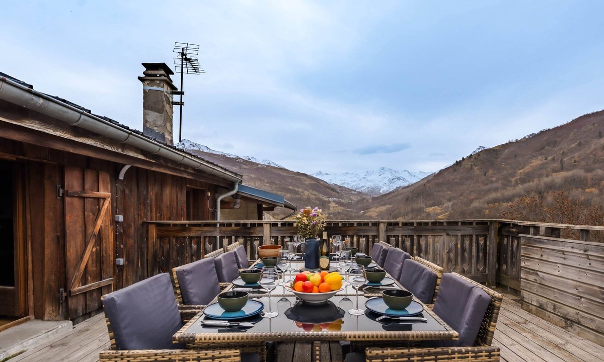 Saint-Marcel Ski Chalet | Chalet “Le petit Paradis” in the heart of the 3 valleys!