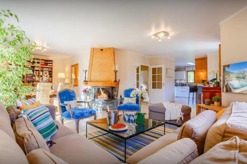 Thones Ski Chalet | Chalet Les Roses Des Alpes - OVO Network