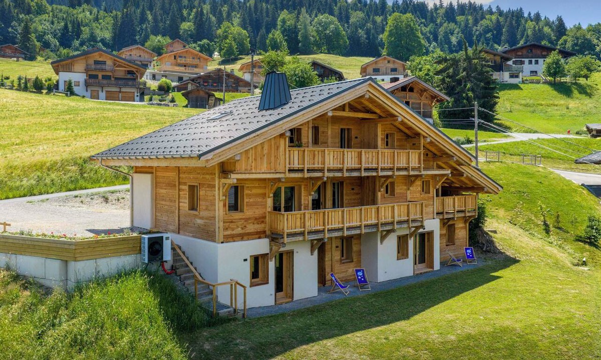 Praz-sur-Arly Ski Chalet | Chalet Source Eve - The ideal base in the Espace Diamant - OVO Network