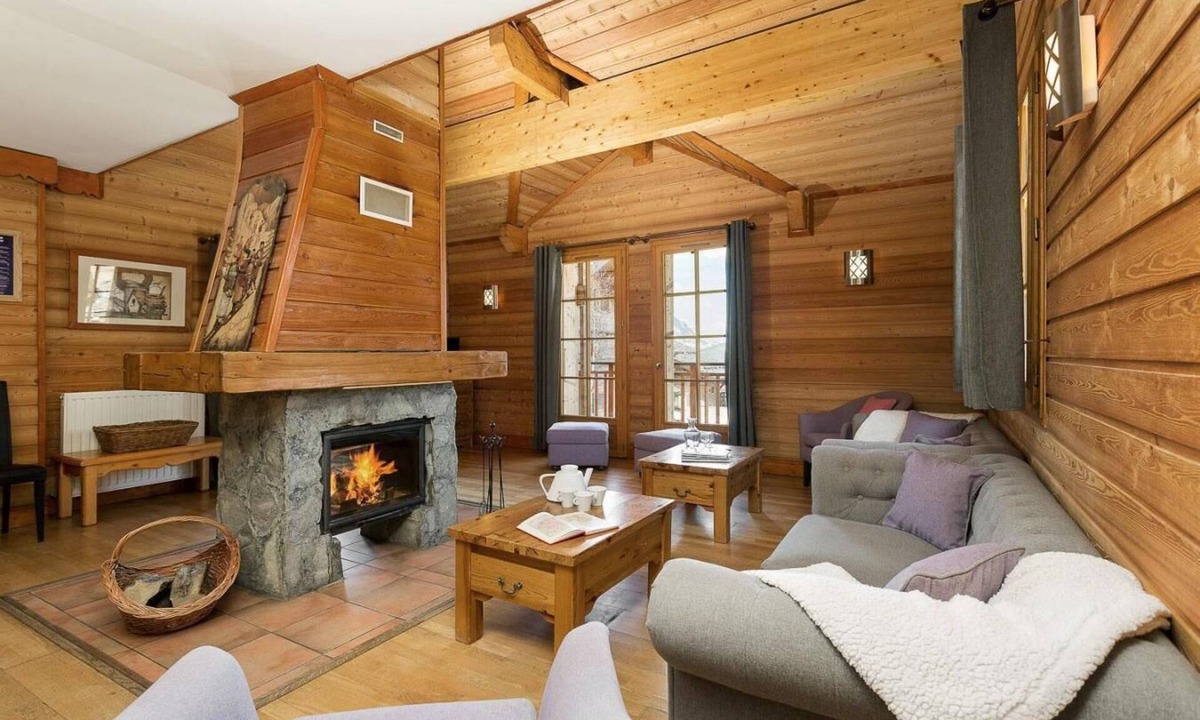 Bergers Ski Chalet | Chalet, terrace, balcony, fireplace or stove, parking, tv, 120-130m², Alpe d'Huez