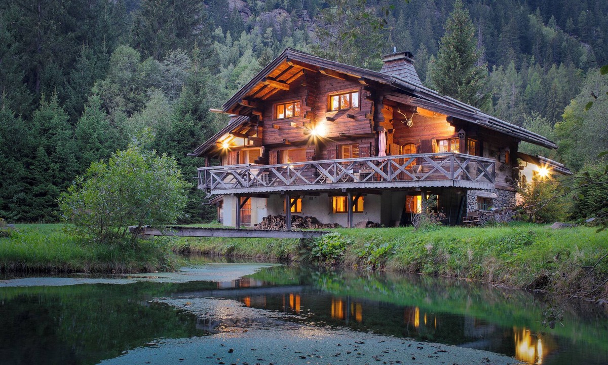 Chamonix-Mont-Blanc Ski Chalet | Chalet Tre la Vieux for 14 + Garden, Argentière (Chamonix), France