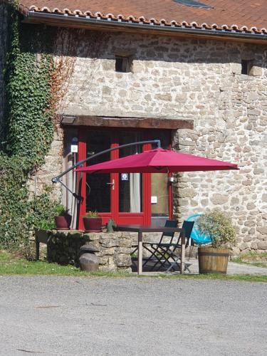 Saint-Pardoux Bed & Breakfast | Chambre d’hôtes de Vauguenige