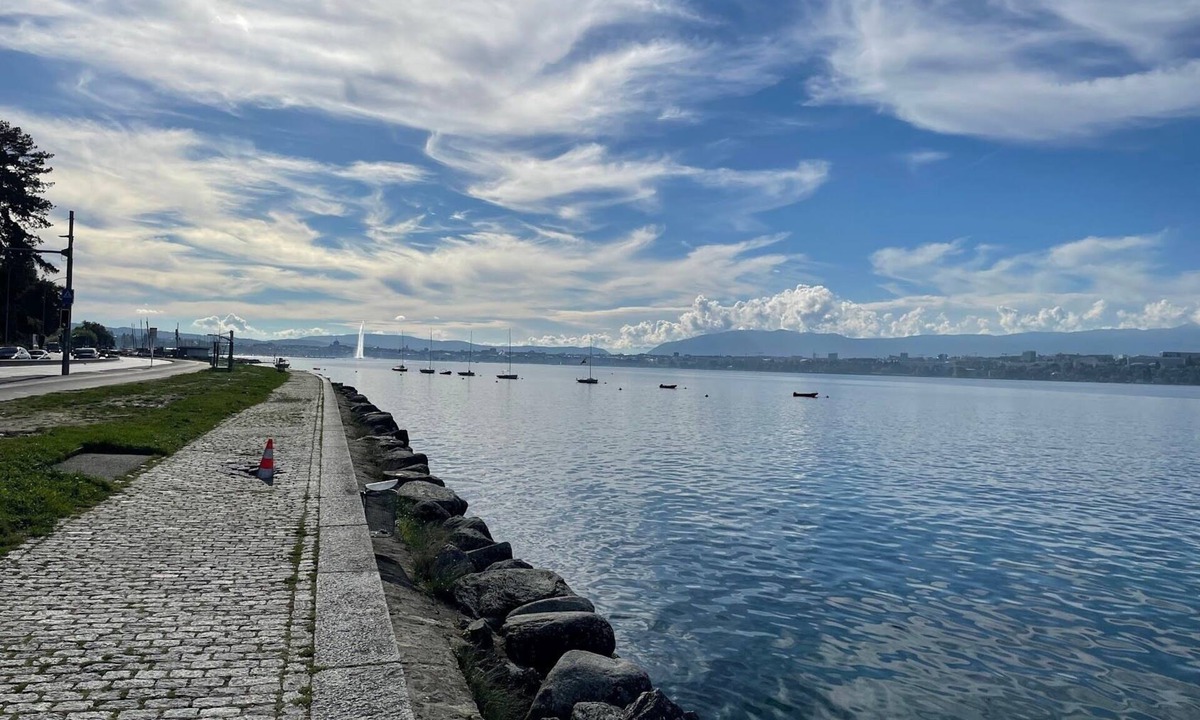 Bons-en-Chablais House | Charming 19th-century home & attached apartment: Geneva, Annecy, Chamonix, Lake