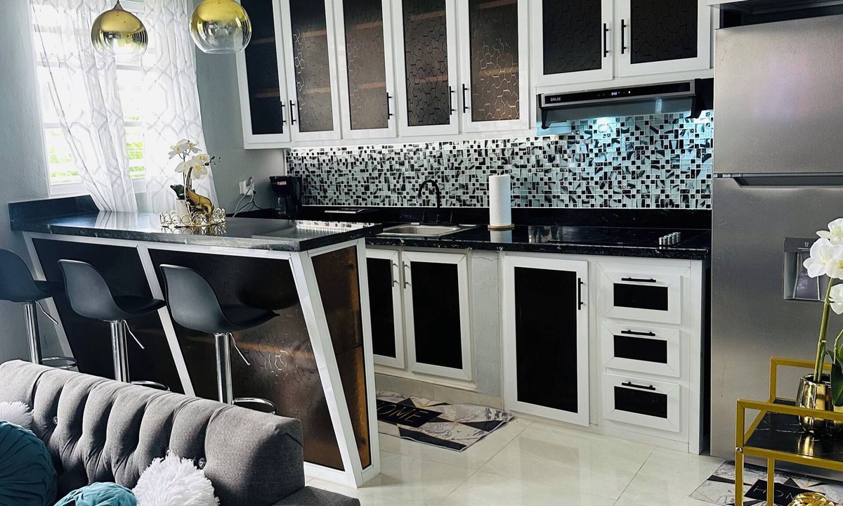 La Mata Apartment | Charming 2-bedroom apartment in Villa La Mata with WiFi, AC
