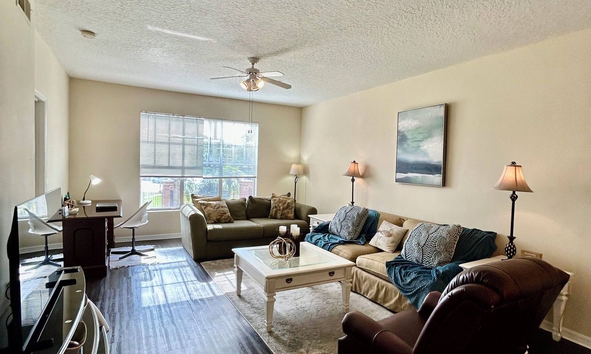 Kirkman North Apartment | Charming 2-bedroom apartment in wonderful Orlando close to Universal studios