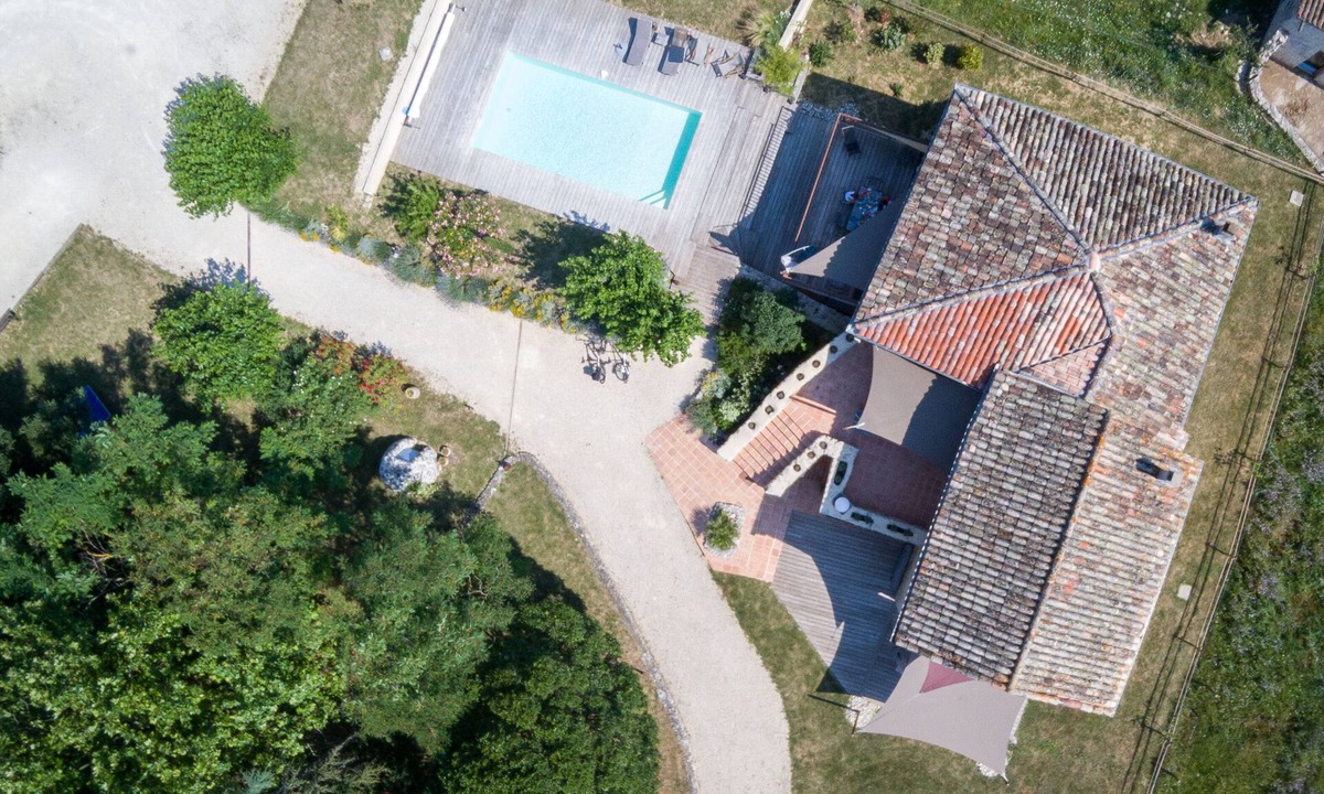 Vallon-Pont-d'Arc House | CHARMING AIR-CONDITIONED STONE RESIDENCE WITH HEATED SWIMMING POOL