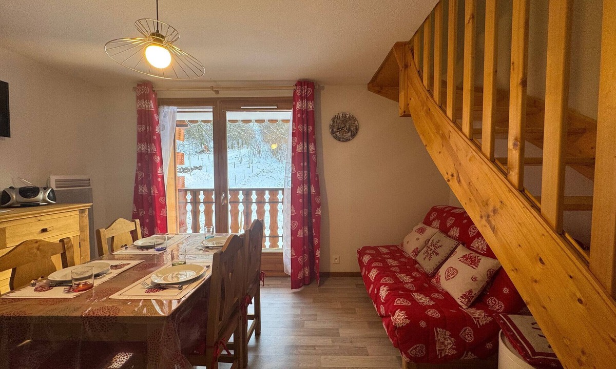 Thollon-les-Memises Apartment | Charming apartment near slopes with parking