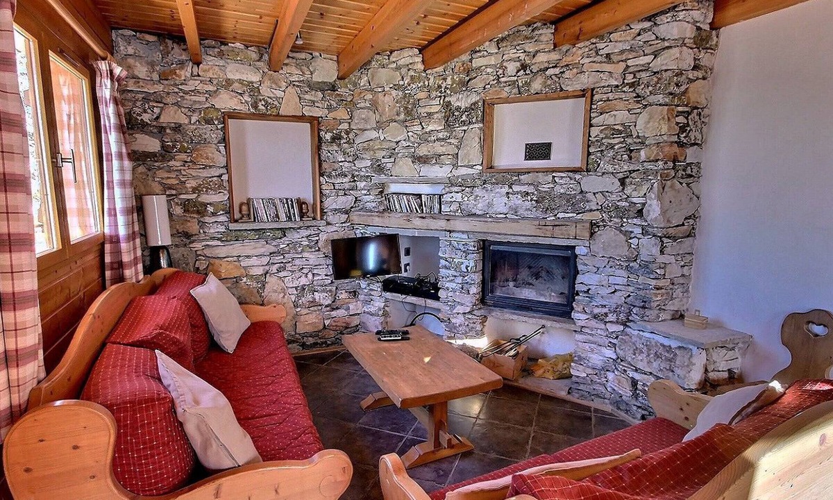 Vallandry Ski Chalet | Charming Chalet in Vallandry, 10 ppl, near slopes, Wifi