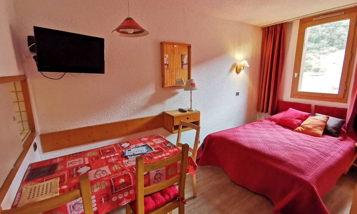 Meribel-Mottaret Apartment | Charming studio in Laitelet, ski-in/ski-out, near shops