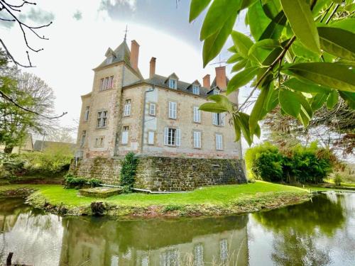 Franchesse Bed & Breakfast | Chateau de Bouquetraud