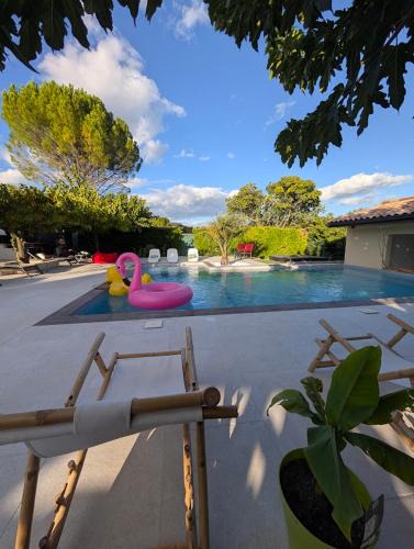 Vallon-Pont-d'Arc House | Chic and Chill Guest House, gite Provençal