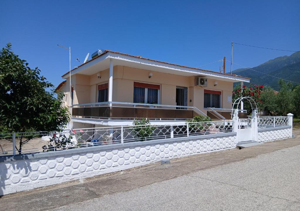 Mandrakion House | Chrysafenia's House
