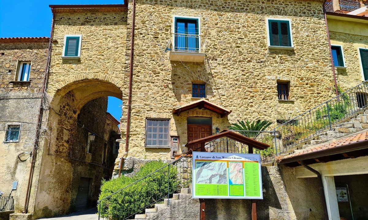 San Mauro Cilento Apartment | Cilento Stone House