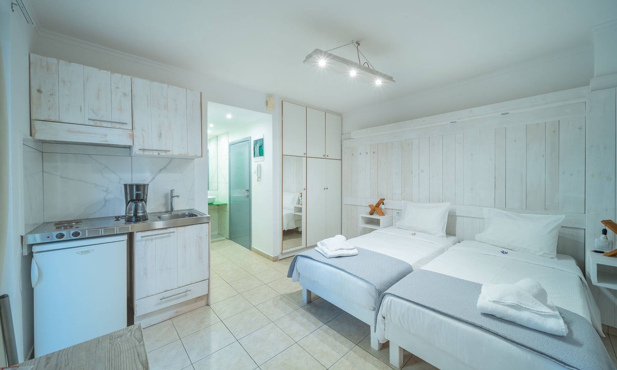 Heraklion Apartment | City Center Studio |H2