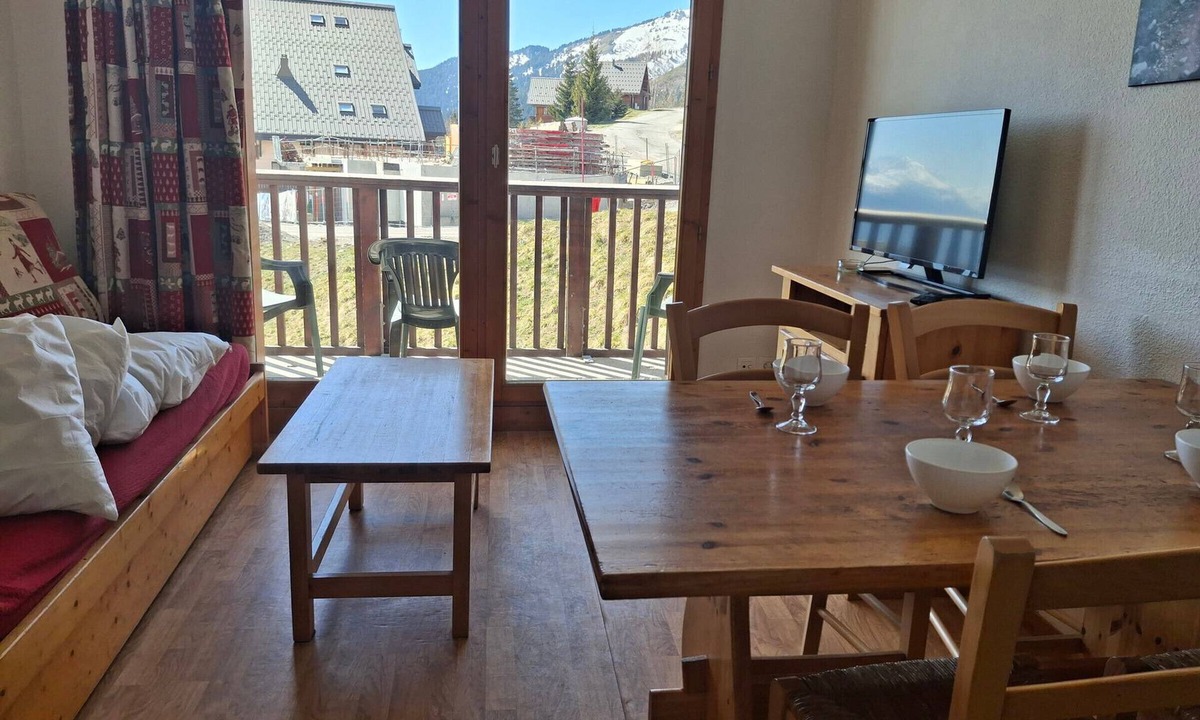 Montgellafrey Apartment | Comfortable ski-in/ski-out T3 at Balcons du Soleil
