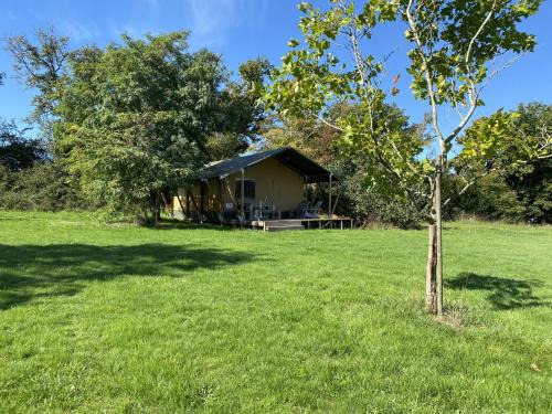 Saint-Desire Other | Comfort Safari Tent with Terrace on Nature Campground in France