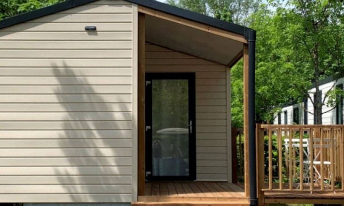 Challes-les-Eaux House | Comfortable mobile home with terrace in Challes-les-Eaux