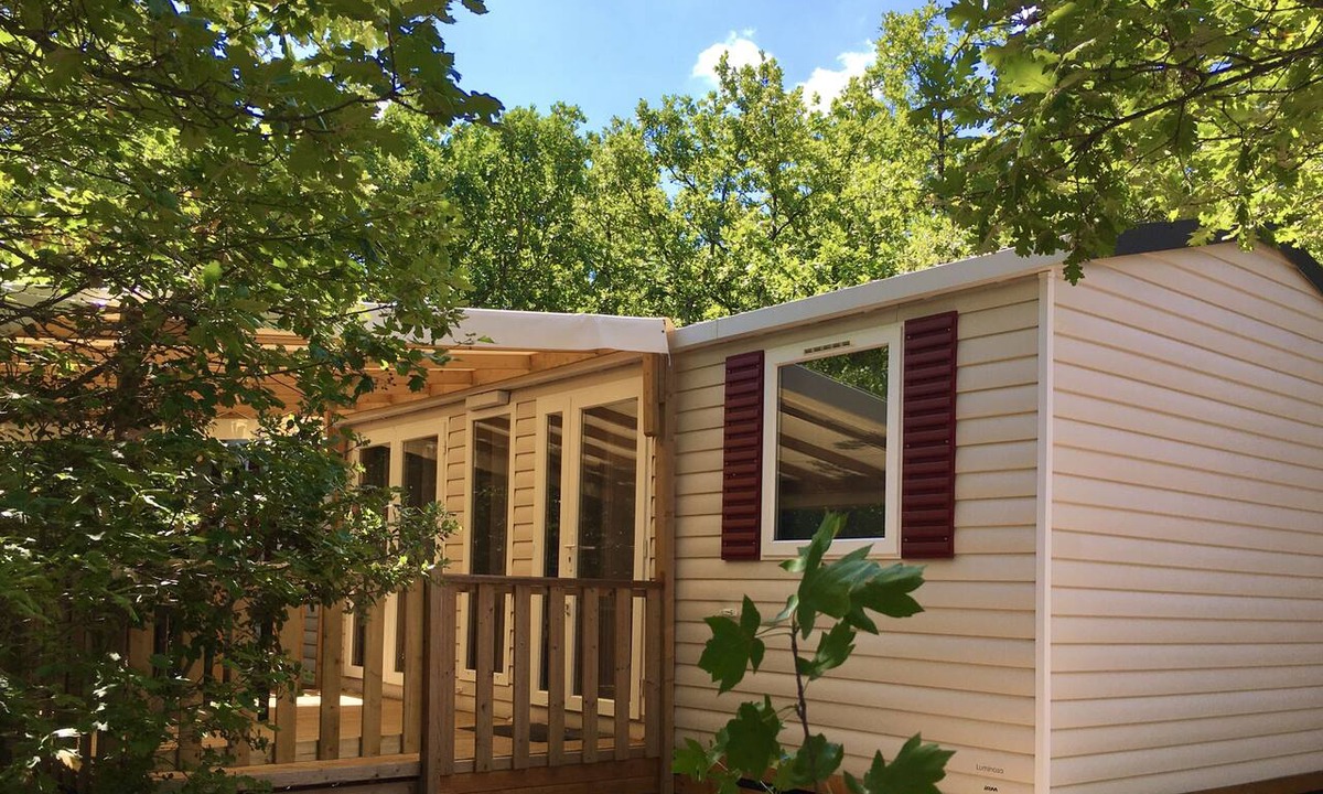 Saint-Privat-de-Champclos House | Cottage in a 5* Domain Nature & Calm