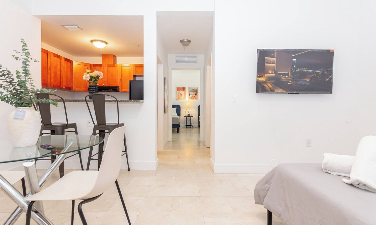 Town Square Apartment | Cozy 1-bedroom apartment in Downtown Miami