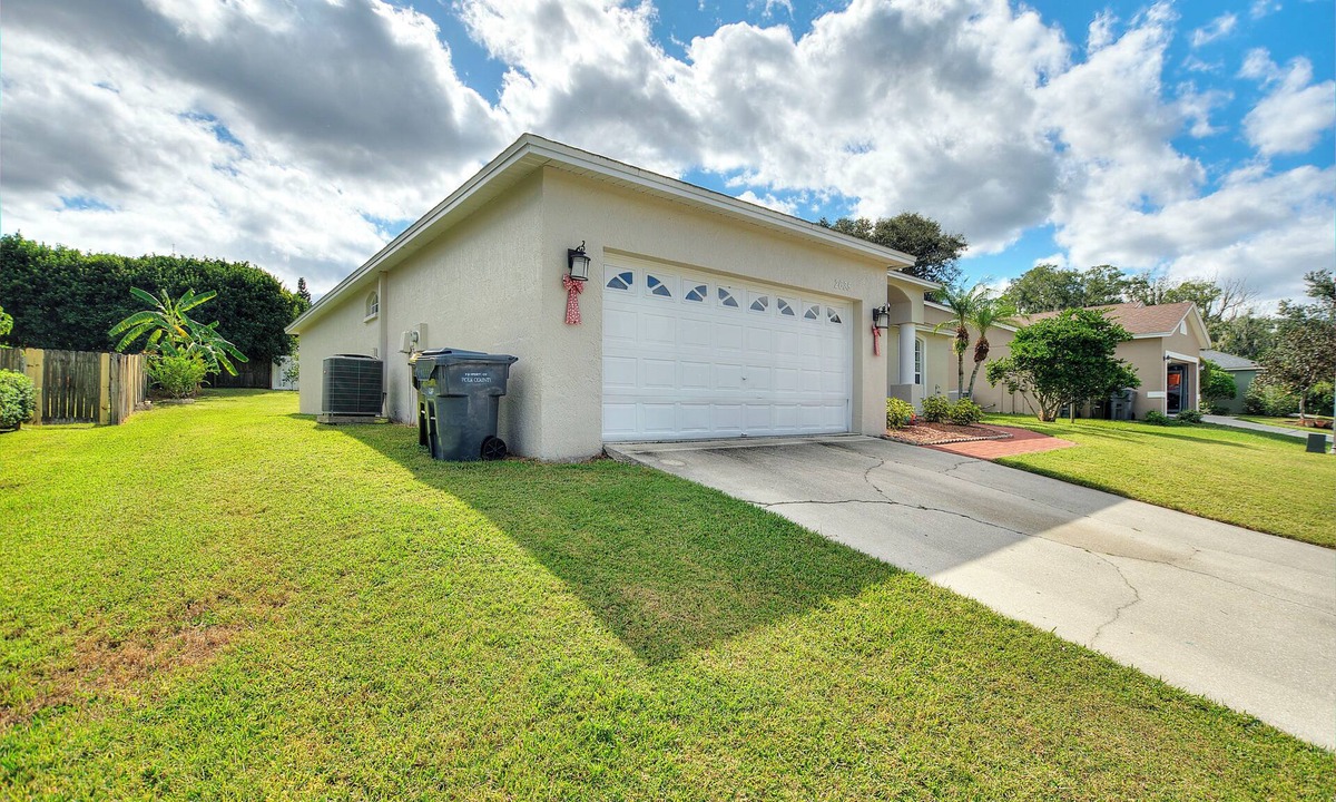 Lakeland House | Cozy 3BR 2BA Getaway, Legoland, Winterhaven