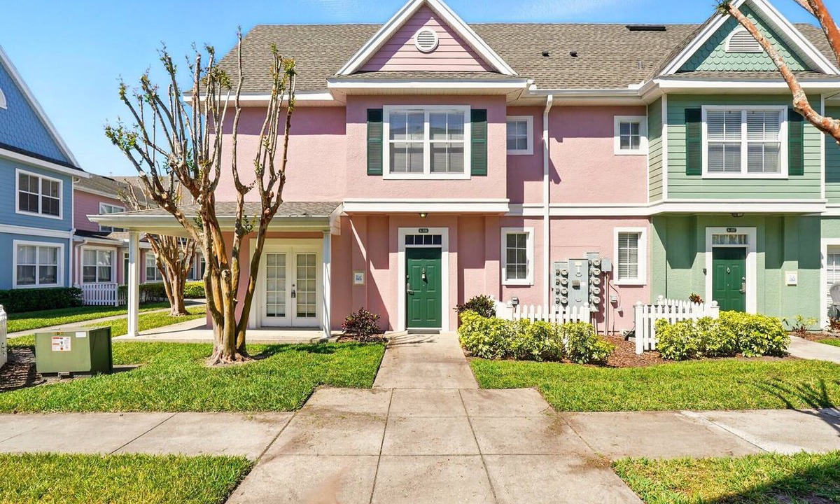 Venetian Bay Villages Condo | Cozy 4BR Family Villa | Community Amenities- Pool & Playground
