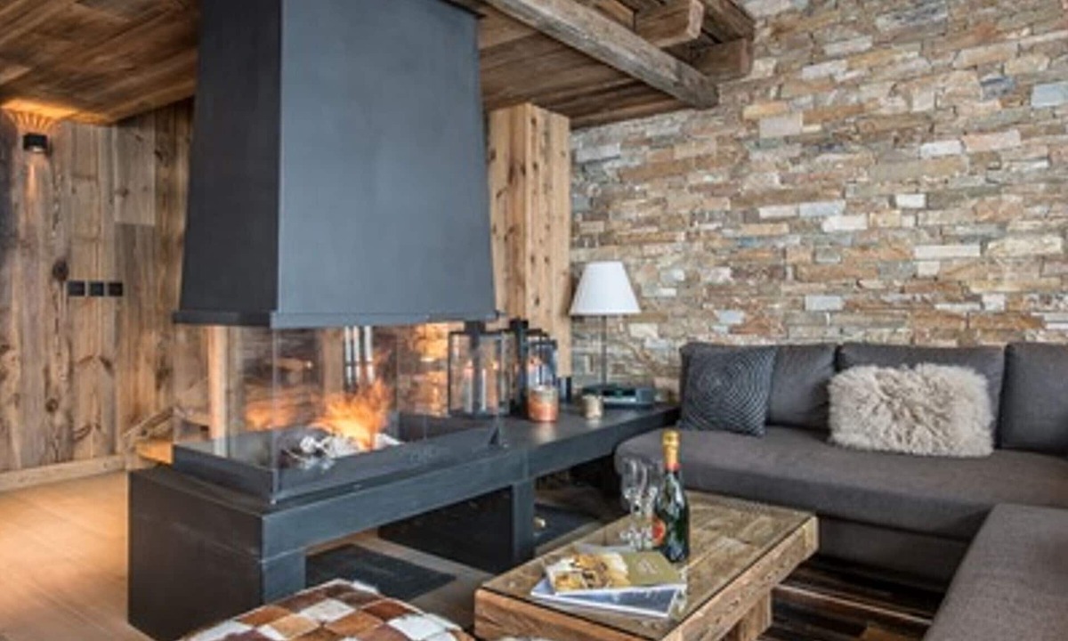Meribel Village Ski Chalet | Cozy chalet with SPA near slopes in Méribel